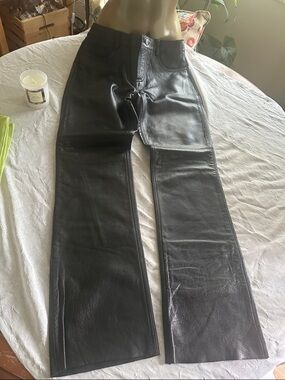 Moda International Black Genuine Leather-with liner to mid calf .size 2 petite
